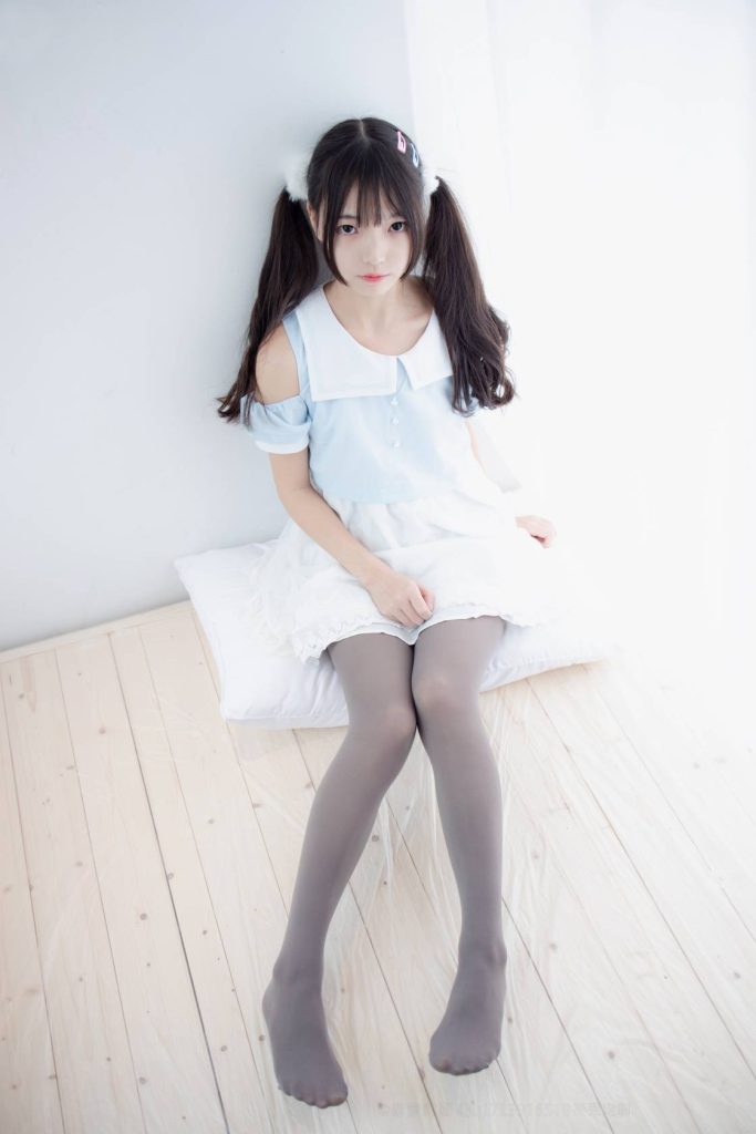 图片[1]-蓝白洛丽塔少女，软萌又清新-美图馆