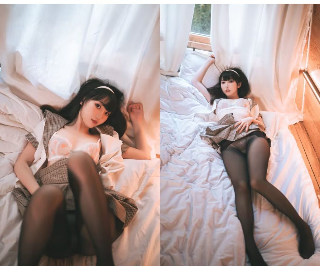 图片[1]-面饼仙儿-黑丝露营JK [40P-499MB]-桃雾阁